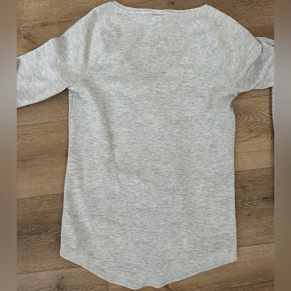 VS Pink NFL 49ers long sleeve v neck thermal L - Picture 7 of 7